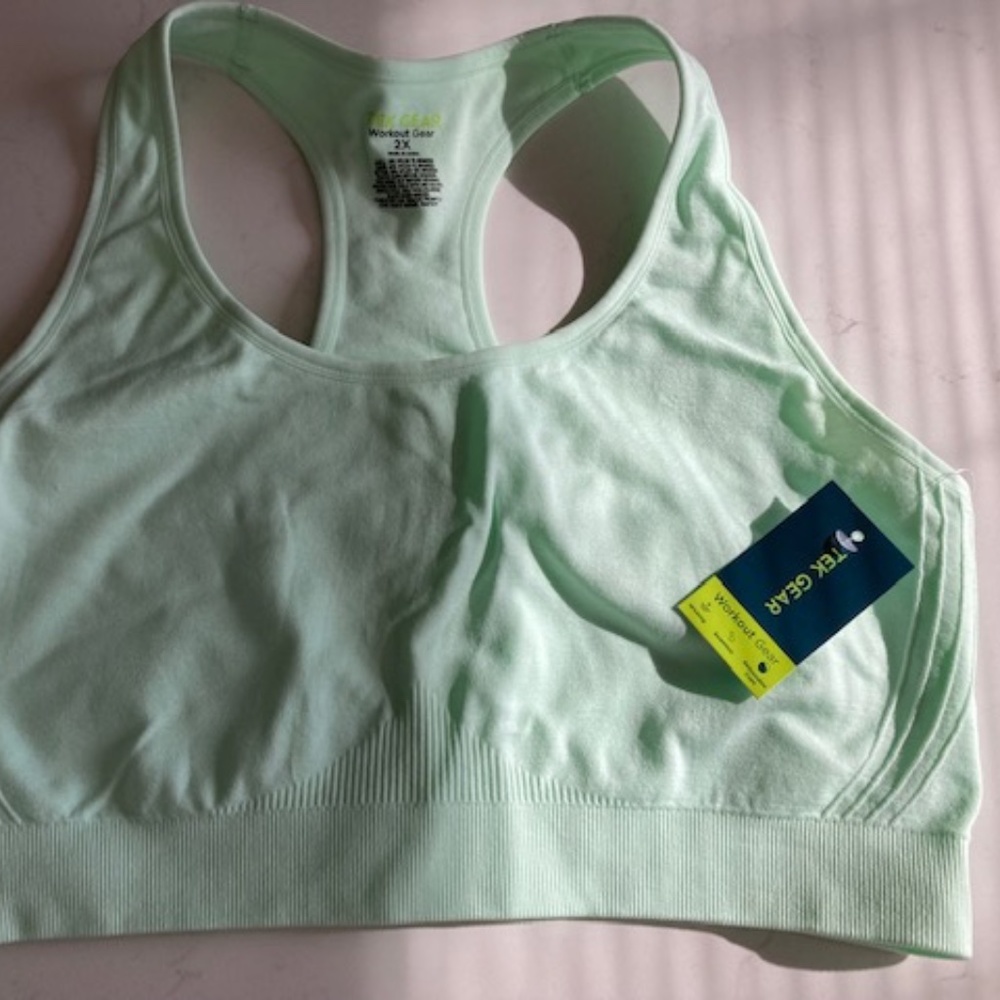 COPY - NWT Tek Gear Aqua Green Sports Bra Size 2X